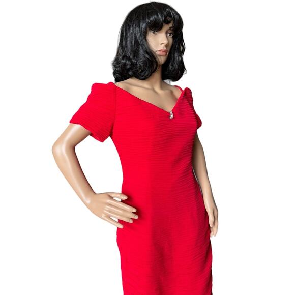 NWT Vintage Cache Red off shoulder ruched sexy dress size medium - Picture 9 of 16